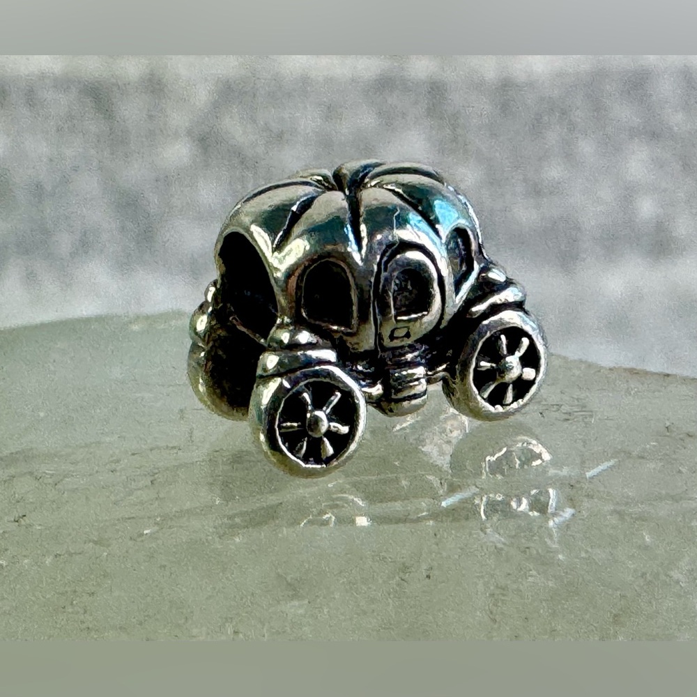 Reflection Pumpkin Carriage Sterling Silver 925 Charm